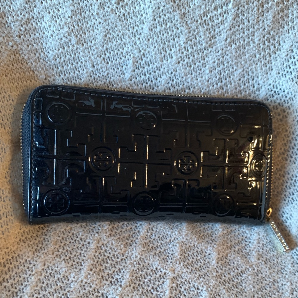 Tory Burch Wallet
